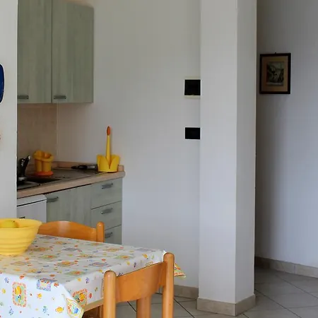 Tra Gli Ulivi *
