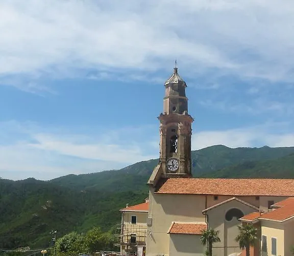 Tra Gli Ulivi *